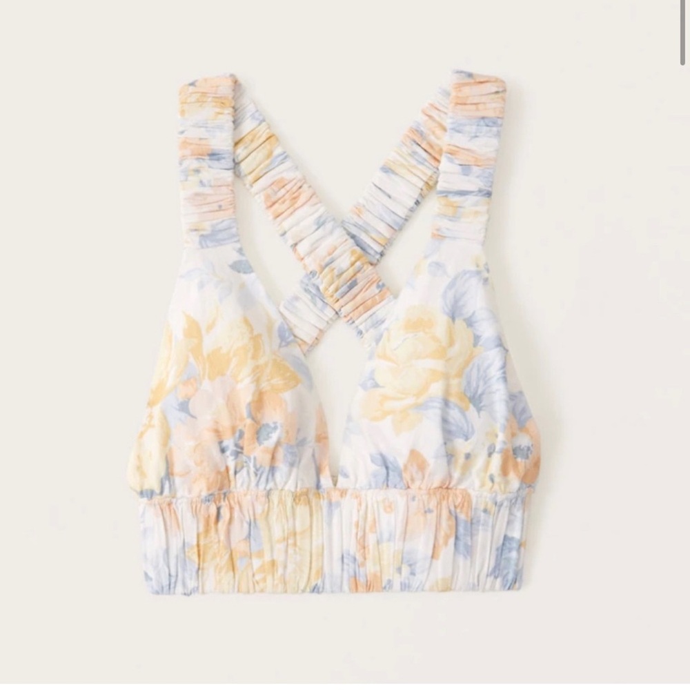 Abercrombie & Fitch Top